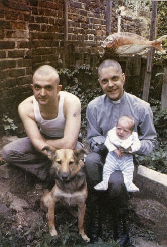 Питер Кристоферсон и Дженезис Пи-Орридж с дочерью, начало 80-х